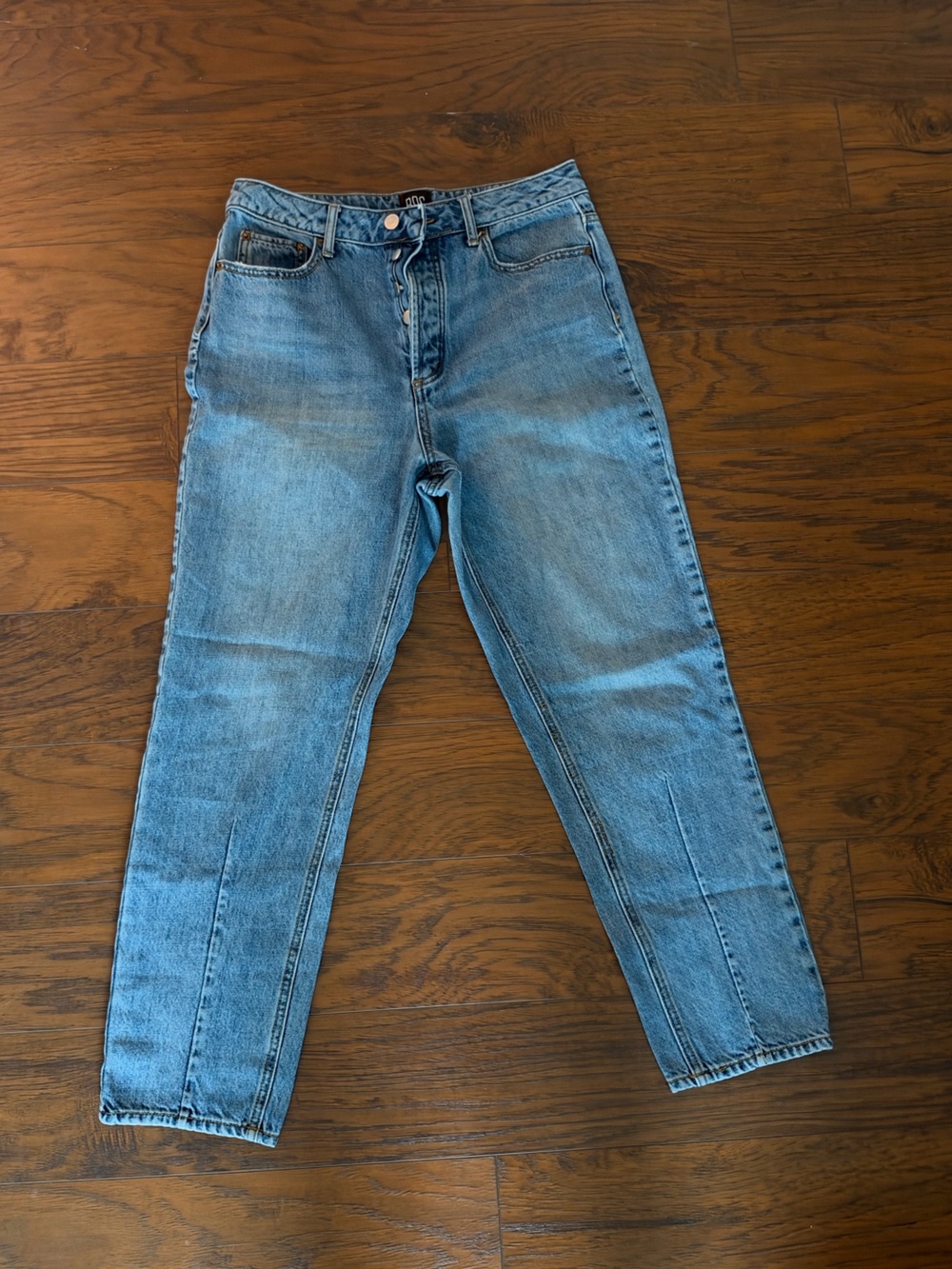 BDG Women’s Light Blue Slim Straight Jeans
